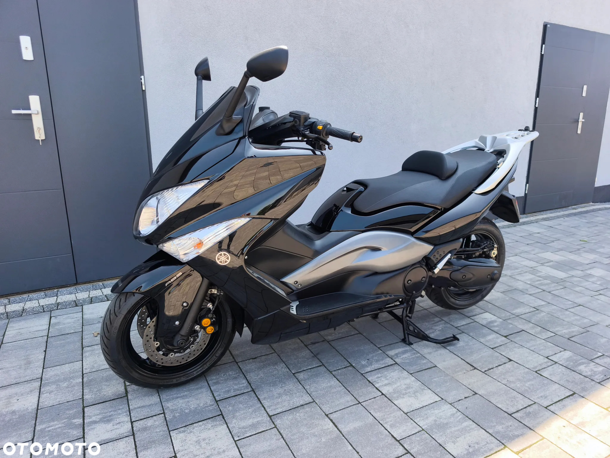 Yamaha Tmax - 4