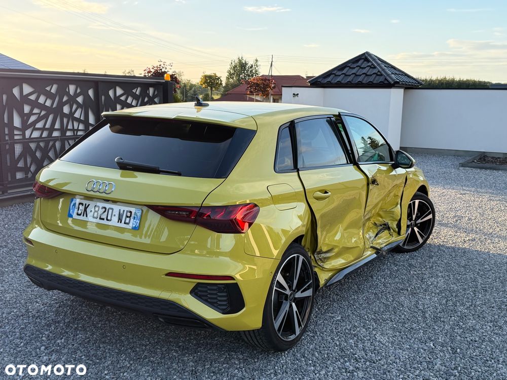 Audi A3 Sportback 2.0 TDI (clean diesel) S tronic S line Sportpaket - 3