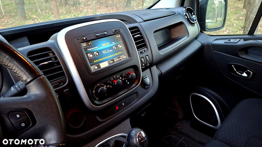 Opel Vivaro - 17