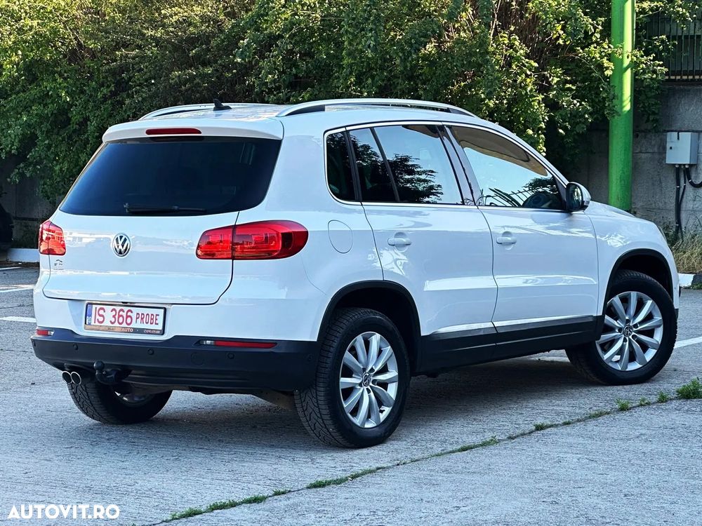 Volkswagen Tiguan 2.0 TDI DPF 4Motion BlueMotion Technology DSG Sport & Style - 3