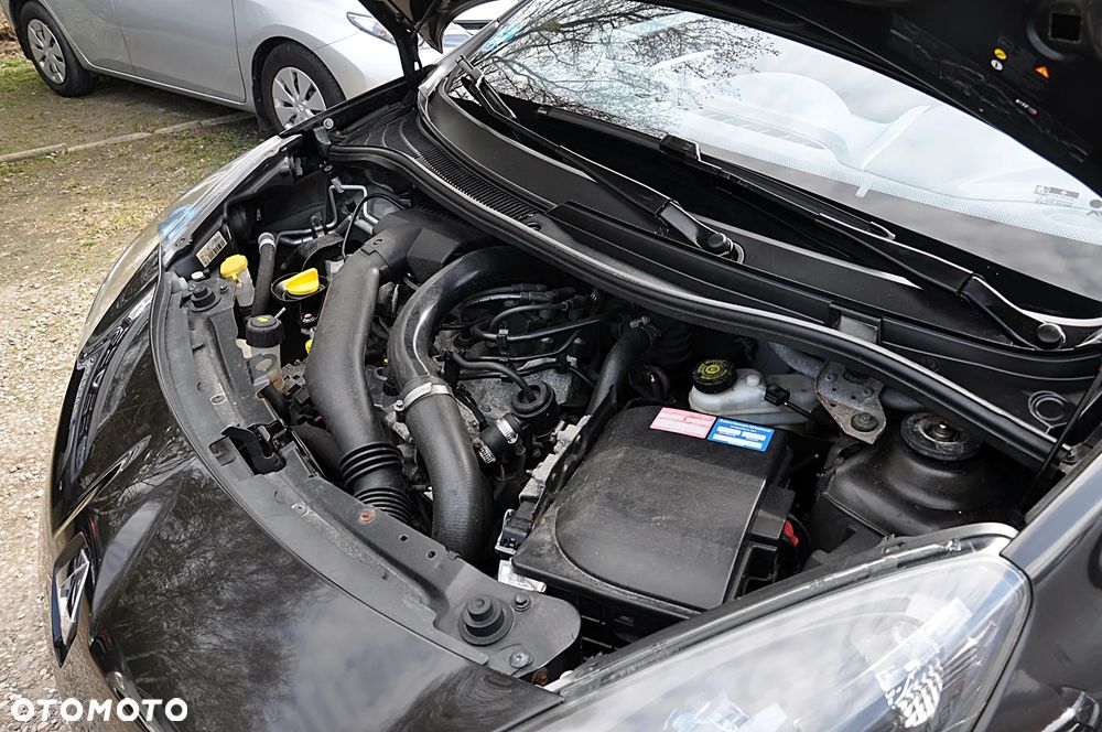Renault Wind - 26