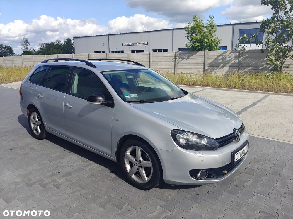 Volkswagen Golf 1.6 TDI DPF DSG MATCH - 16