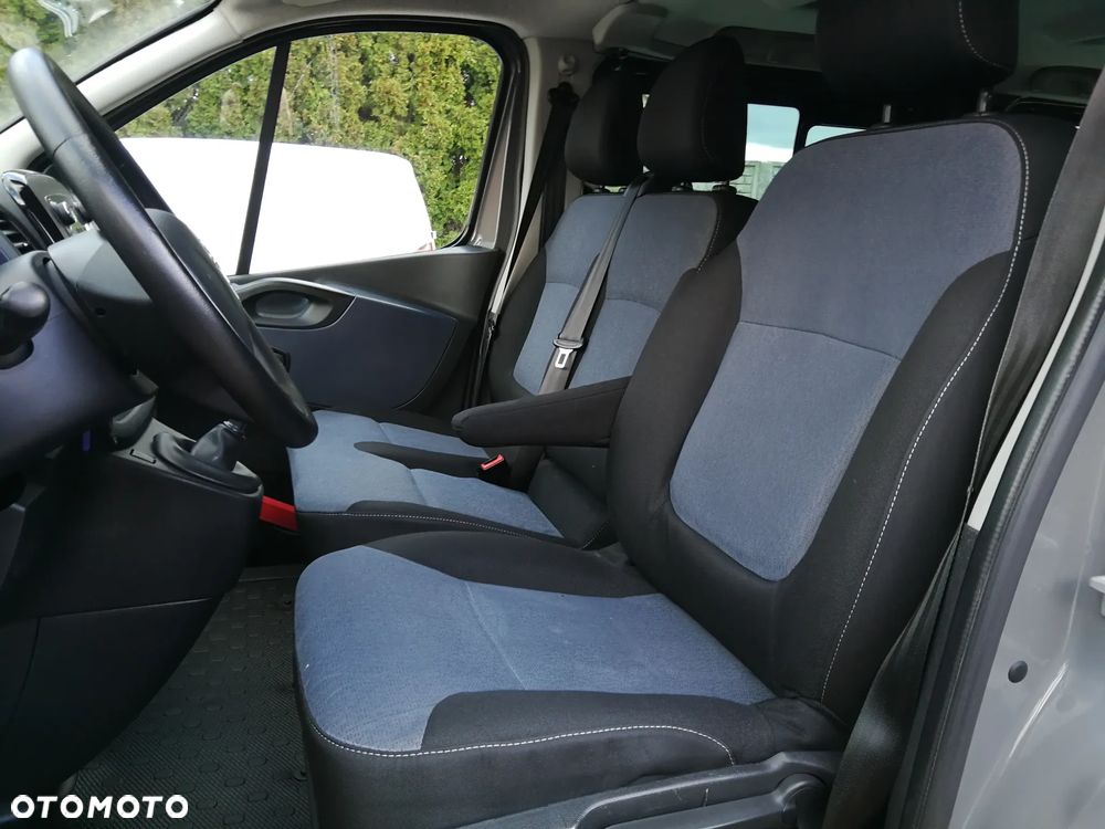 Opel Vivaro - 17