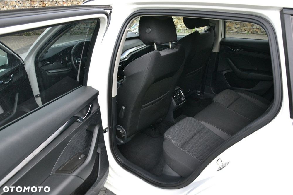 Skoda Octavia - 16