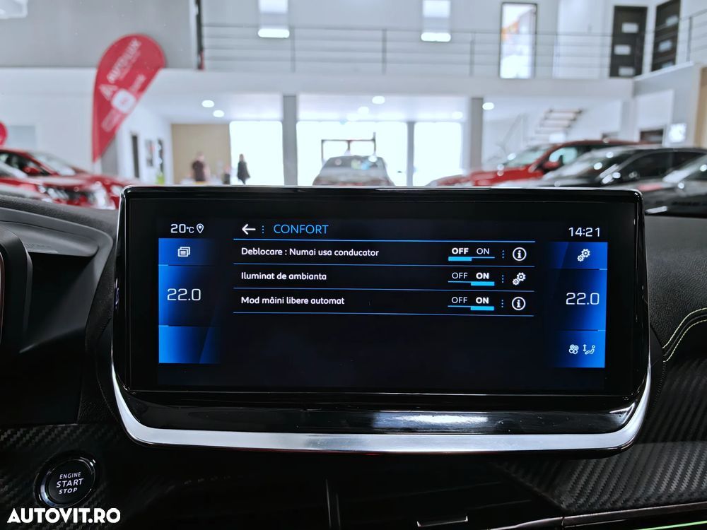 Peugeot 2008 1.2 L PureTech STT EAT8 GT Line - 14