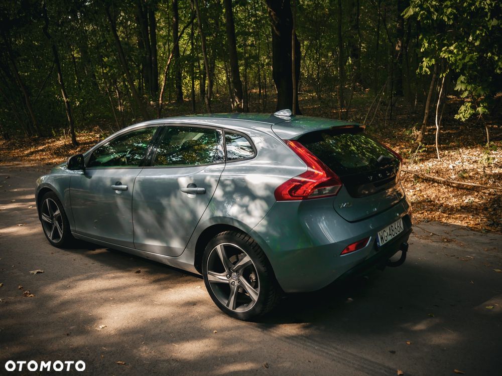 Volvo V40 D2 Momentum - 11