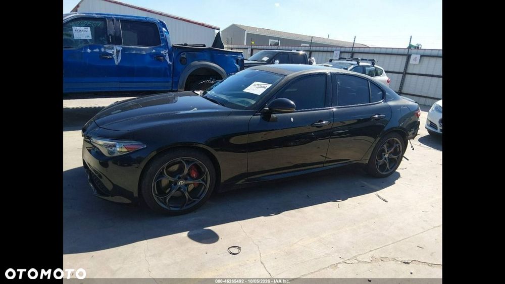 Alfa Romeo Giulia 2.0 Turbo TI Q4 - 5