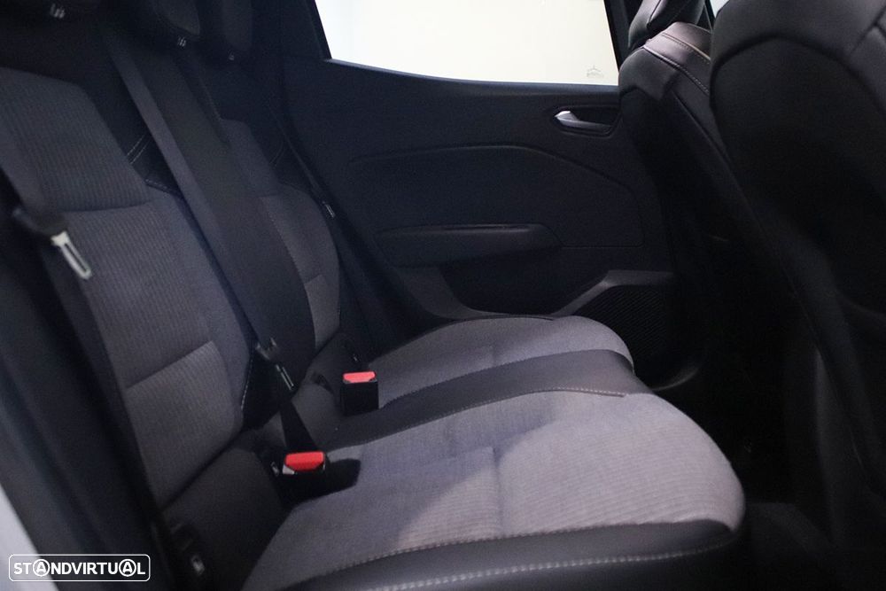 Renault Clio 1.0 TCe Techno - 23
