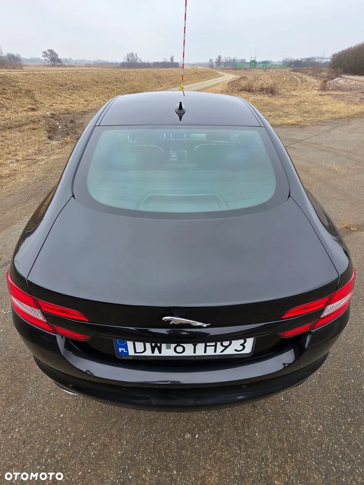 Jaguar XF 3.0 T AWD Classic - 6