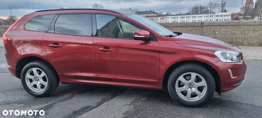 Volvo XC 60 D3 Momentum - 5