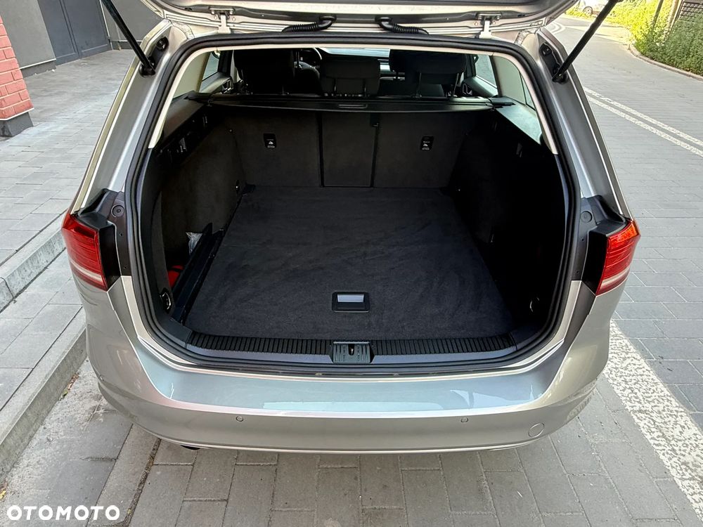 Volkswagen Passat 1.8 TSI BMT Comfortline DSG - 37