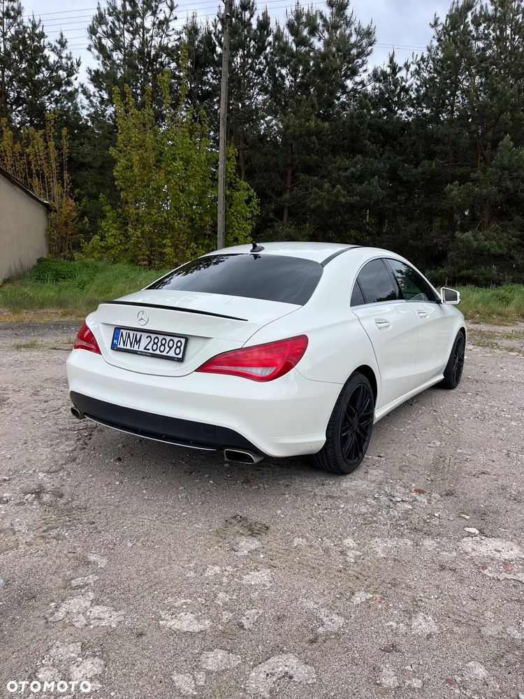 Mercedes-Benz CLA 250 7G-DCT - 4
