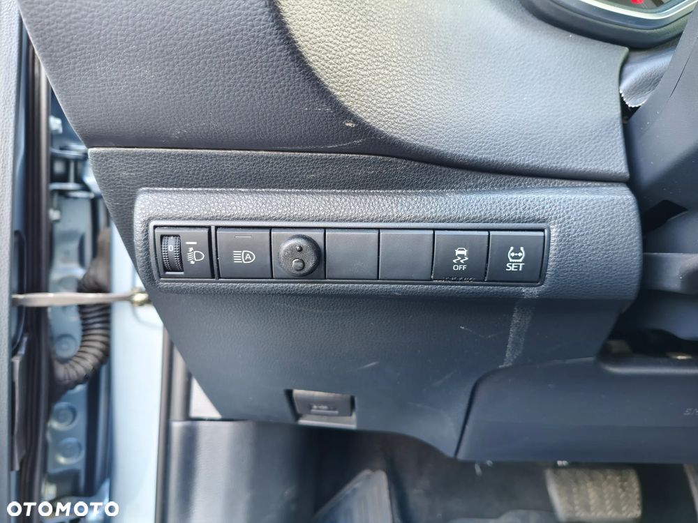 Toyota Corolla 1.8 Hybrid GPF Comfort - 30