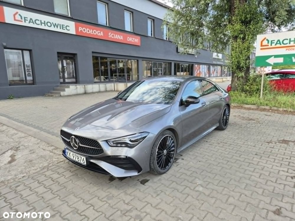 Mercedes-Benz CLA 200 AMG Line 7G-DCT - 12