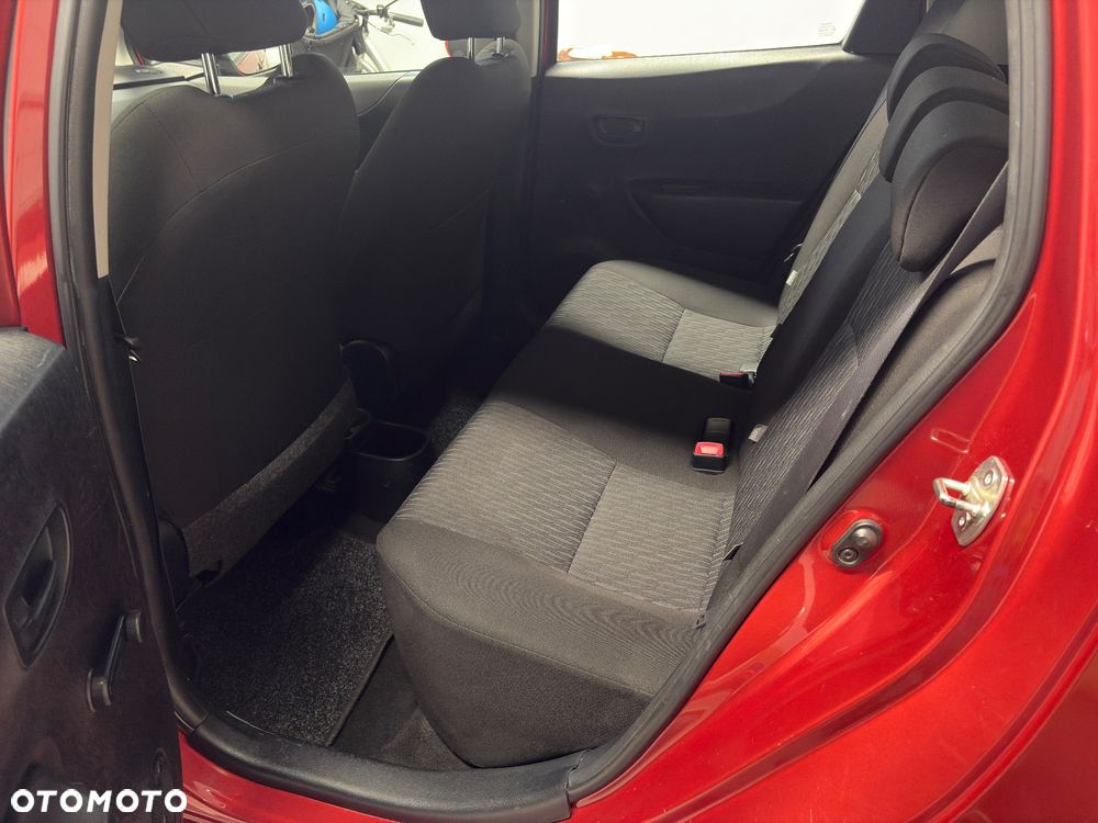 Toyota Yaris 1.33 VVT-i Comfort - 17
