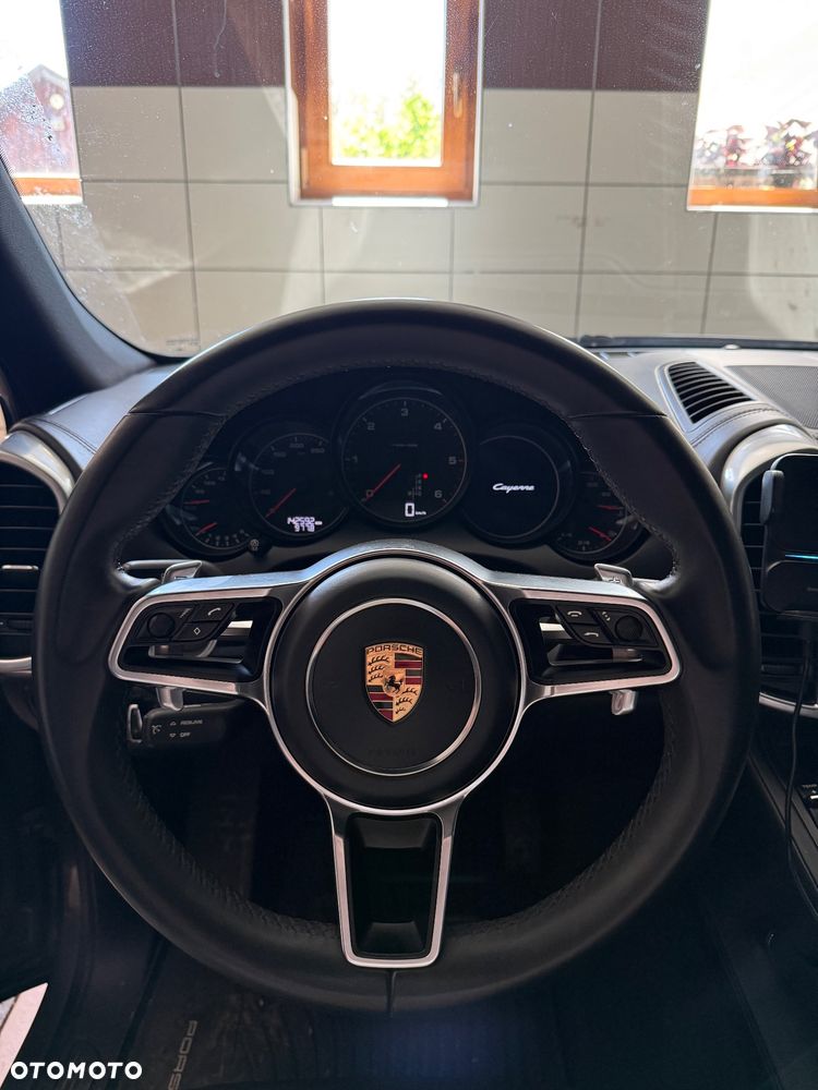 Porsche Cayenne Diesel - 16