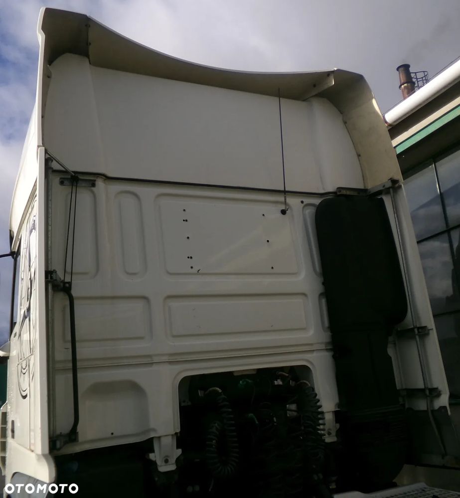 SPOJLER SPOILERY ZAKABINOWE KOMPLET OWIEWEK DAF XF (białe, czerwone, niebieskie, żółte) - 3