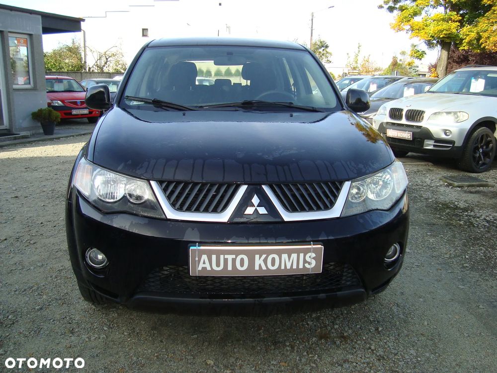 Mitsubishi Outlander ver-2-0-di--d-4wd-instyle - 2