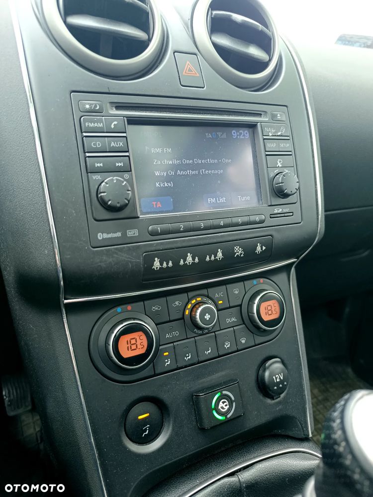 Nissan Qashqai 2.0 Tekna - 6