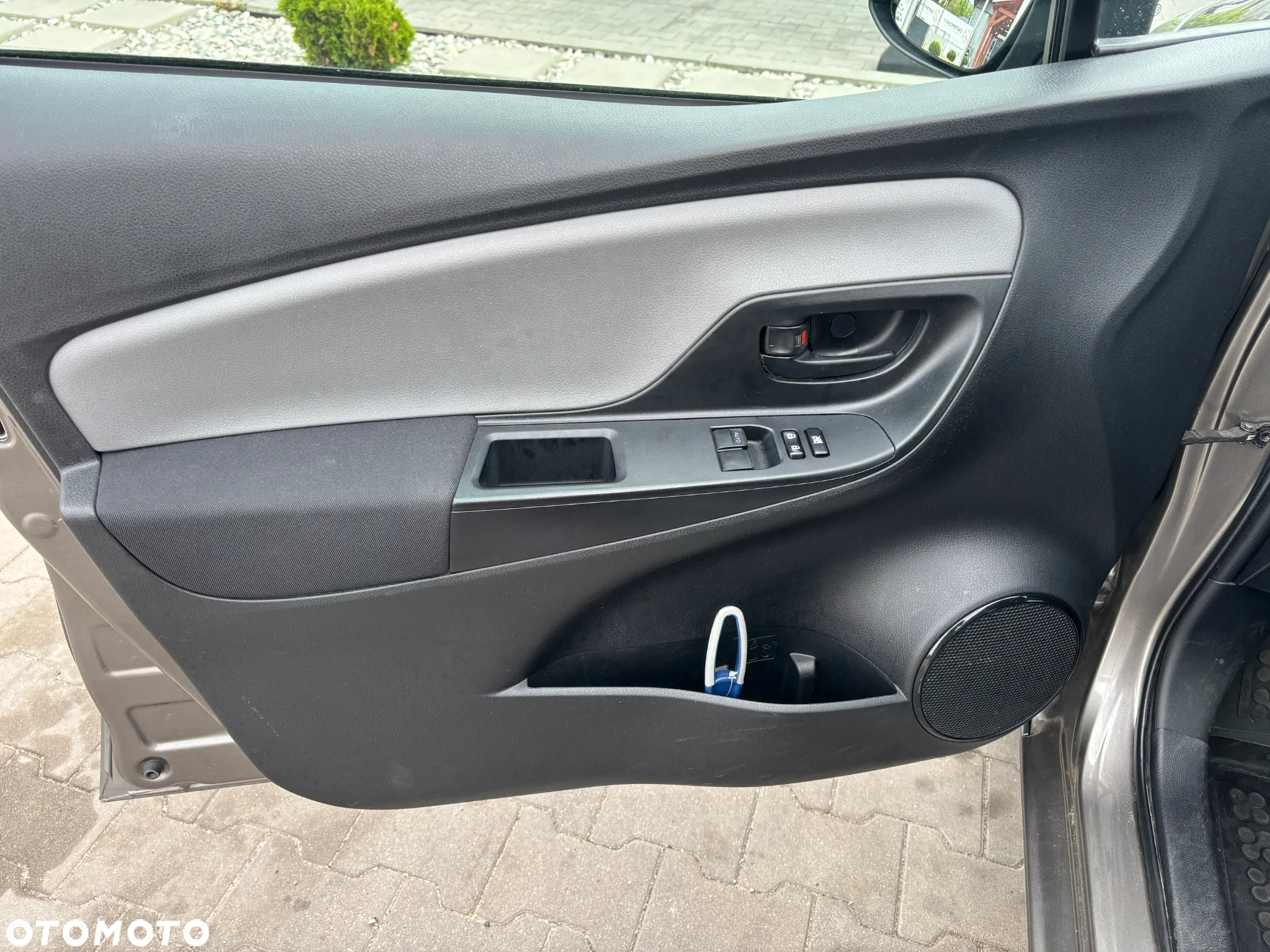 Toyota Yaris 1.5 Active - 13