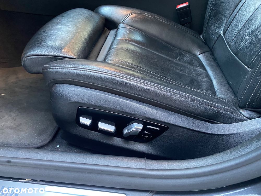 BMW Seria 5 520d - 16