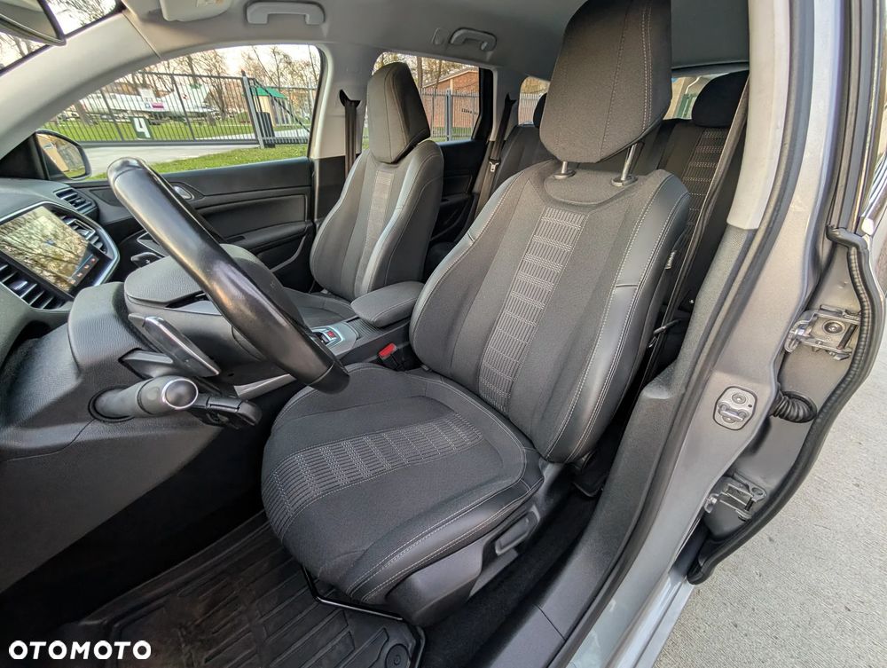 Peugeot 308 BlueHDi 130 EAT8 Stop & Start Allure Pack - 18