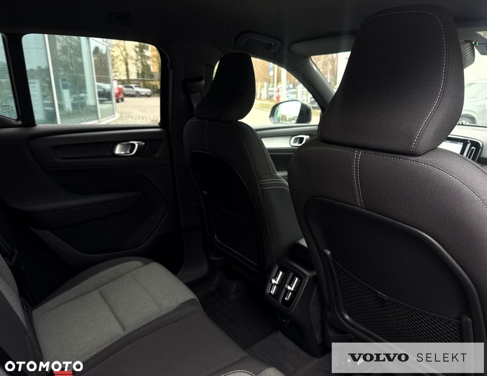 Volvo XC 40 - 24