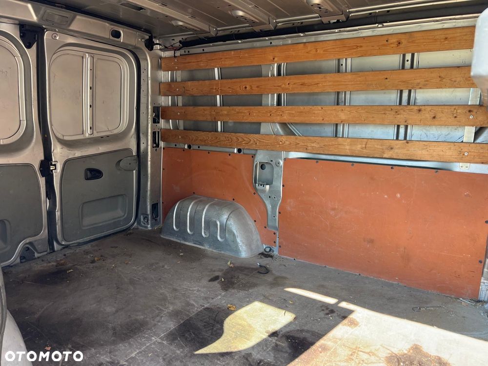 Opel Vivaro L1H1 2.9t - 9