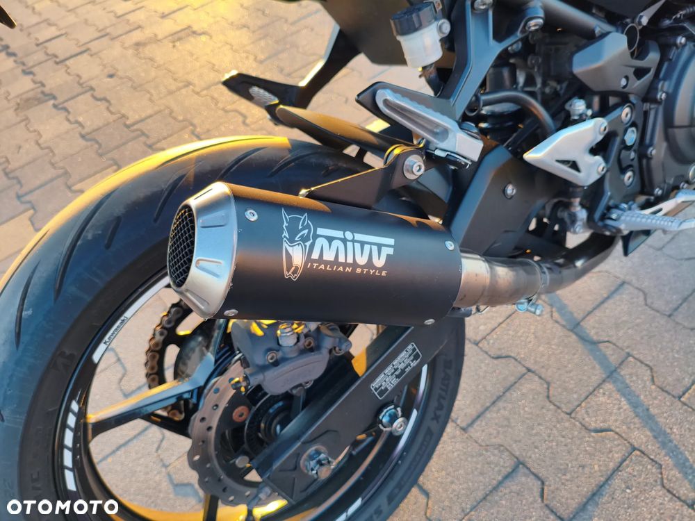 Kawasaki Ninja 400 - 9