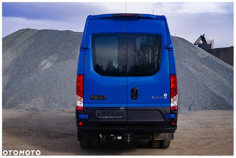 Iveco 50c17 - 8