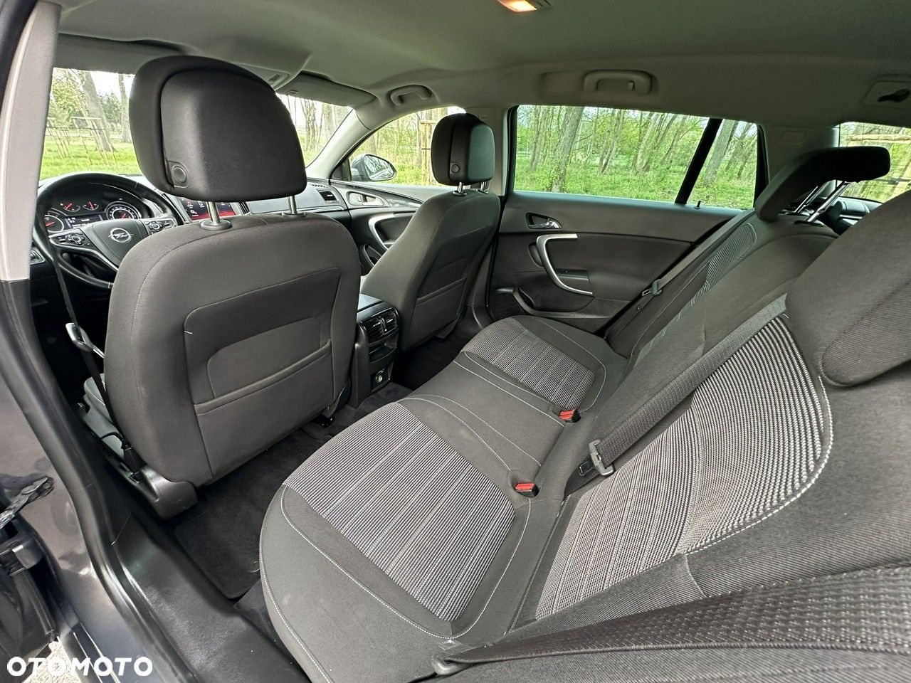 Opel Insignia - 22