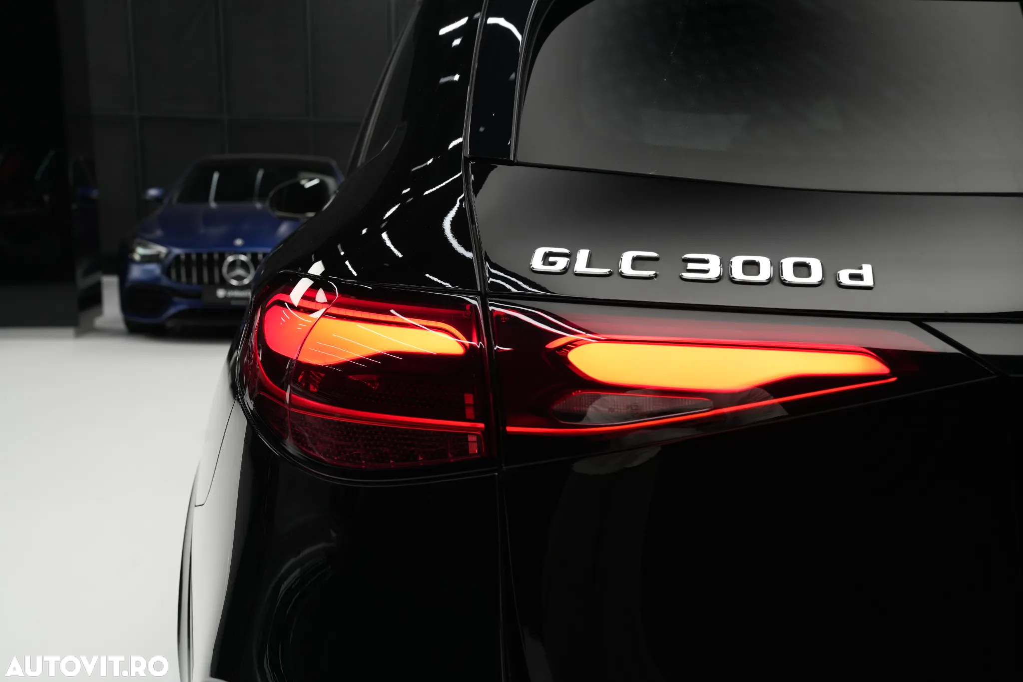 Mercedes-Benz GLC 300 d 4Matic 9G-TRONIC AMG Line Advanced - 24