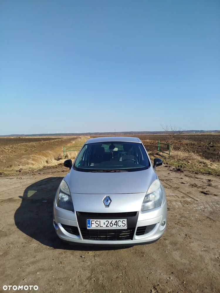 Renault Scenic Energy dCi 130 Start & Stop Bose Edition - 20