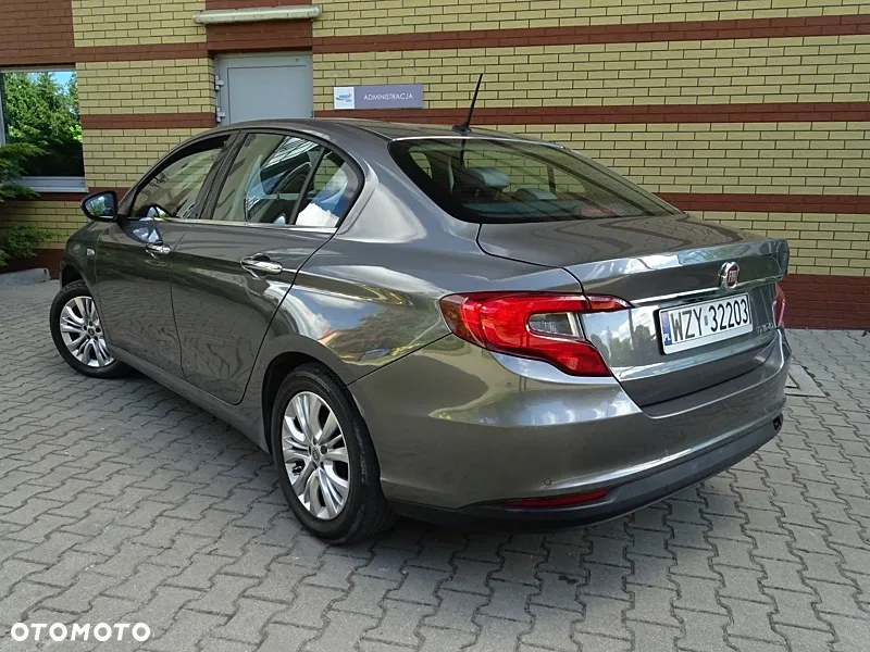Fiat Tipo 1.4 T-Jet 16v Lounge EU6d - 3