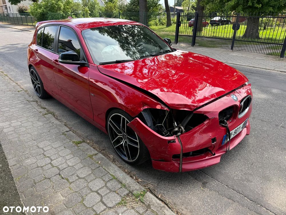 BMW Seria 1 118i Sport Line - 19