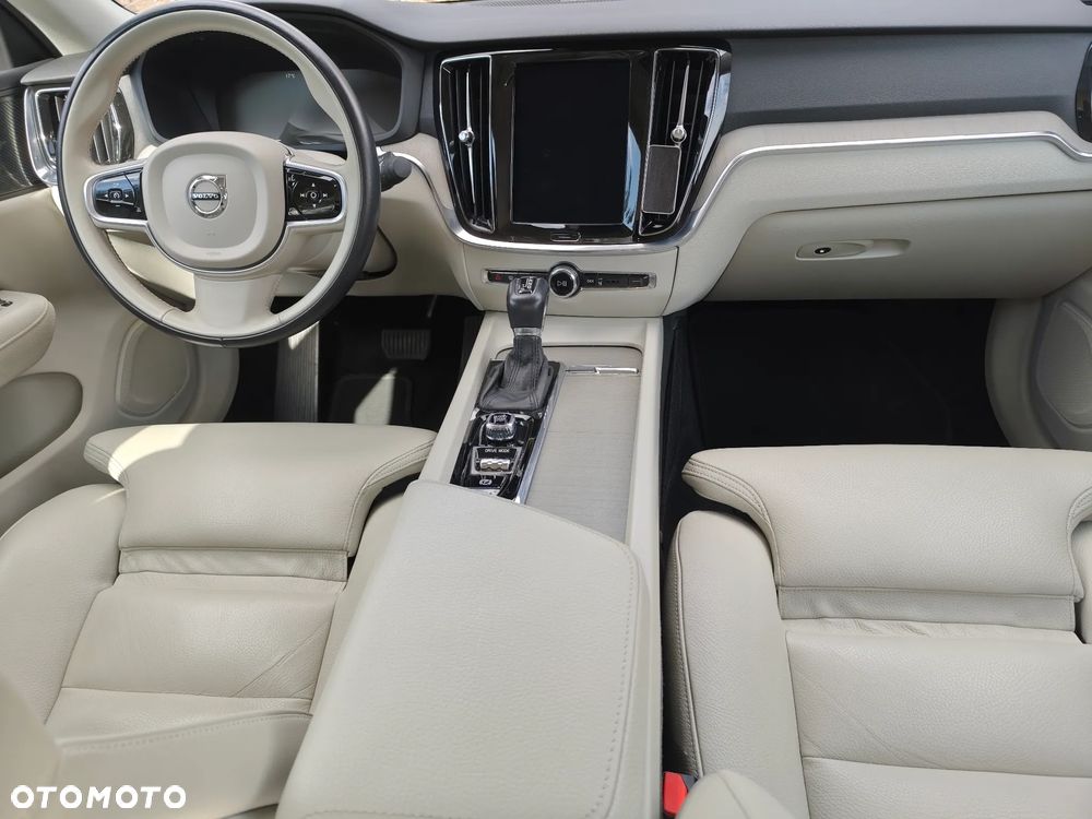 Volvo S60 T5 Inscription - 11