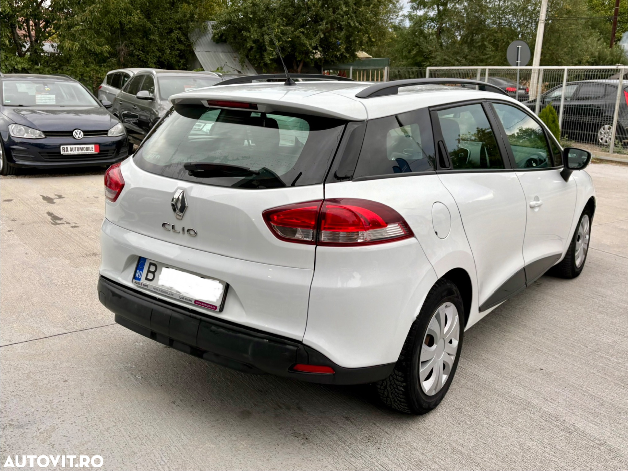 Renault Clio IV 1.5 dCi Authentique - 11
