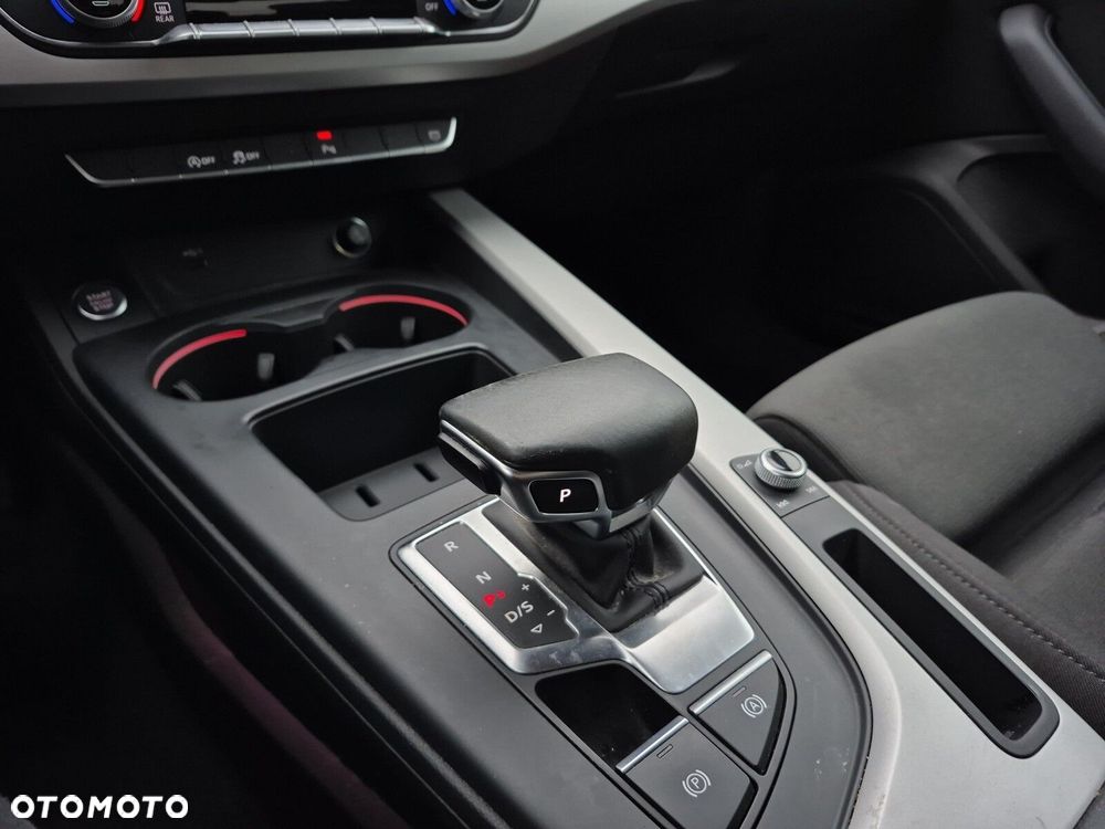 Audi A4 Limousine 35 TFSI S tronic - 18