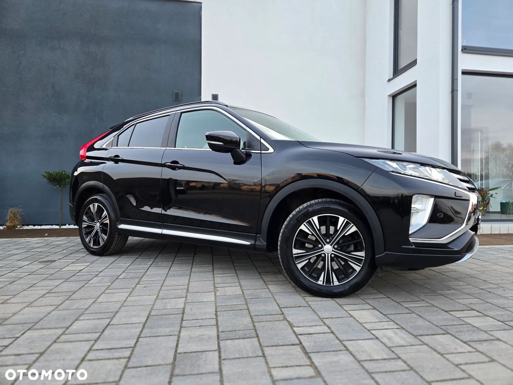 Mitsubishi Eclipse Cross 1.5 T GPF Intense Pro CVT 4WD - 39