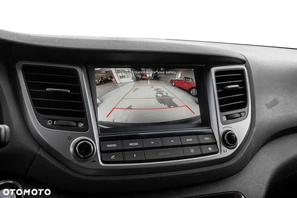 Hyundai Tucson blue 1.7 CRDi 2WD DCT Premium - 12