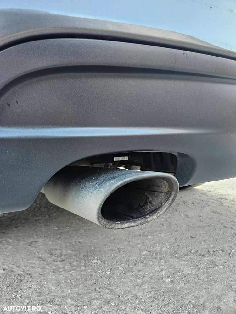 BMW Seria 1 123d - 26