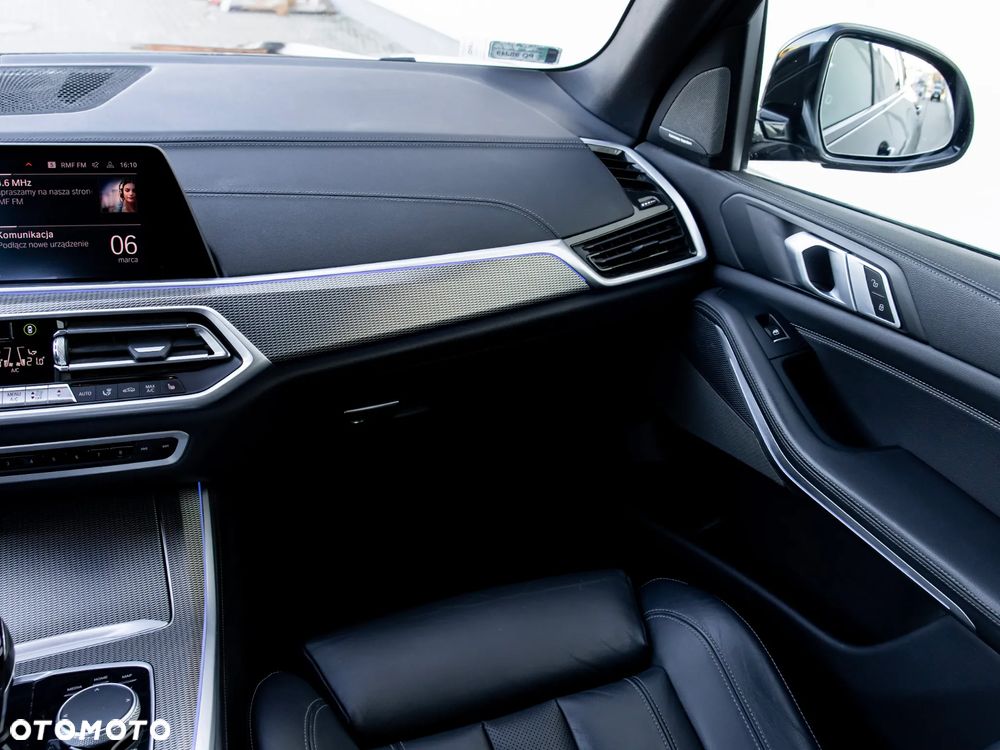 BMW X5 xDrive30d sport - 16