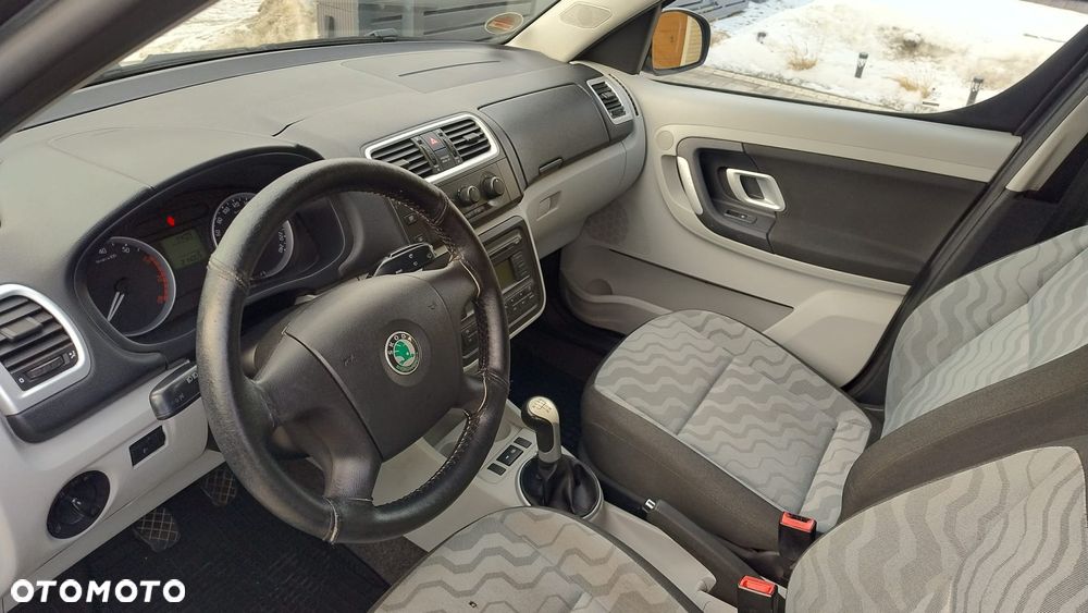 Skoda Roomster 1.2 12V HTP - 9