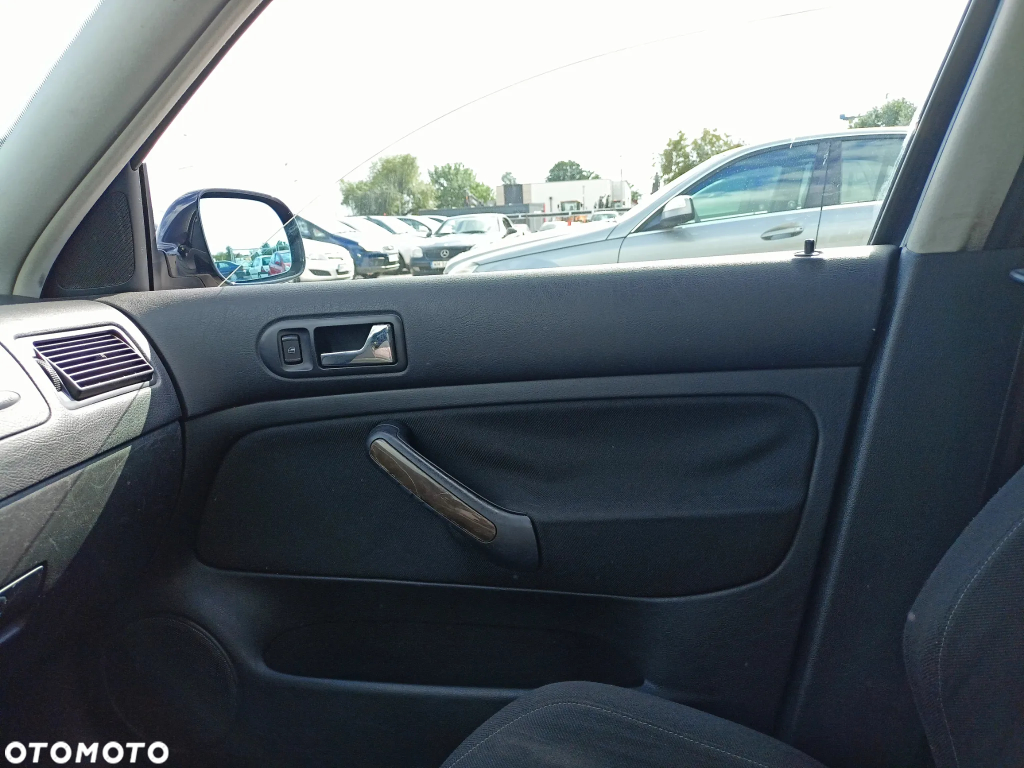 Volkswagen Golf - 12