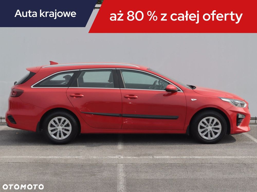 Kia Ceed - 8