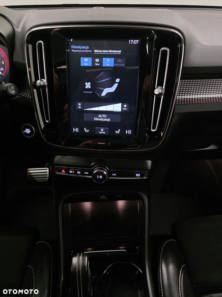 Volvo XC 40 D3 R-Design - 11