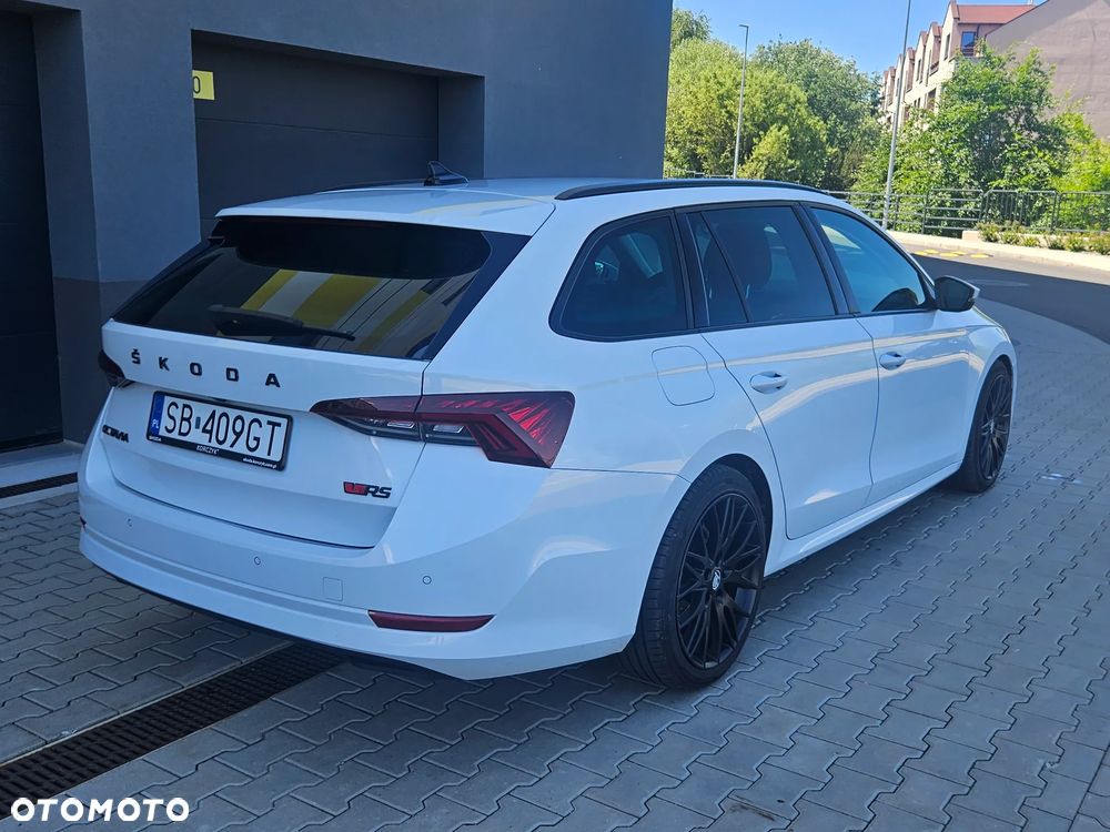Skoda Octavia 2.0 TDI Sportline DSG - 4