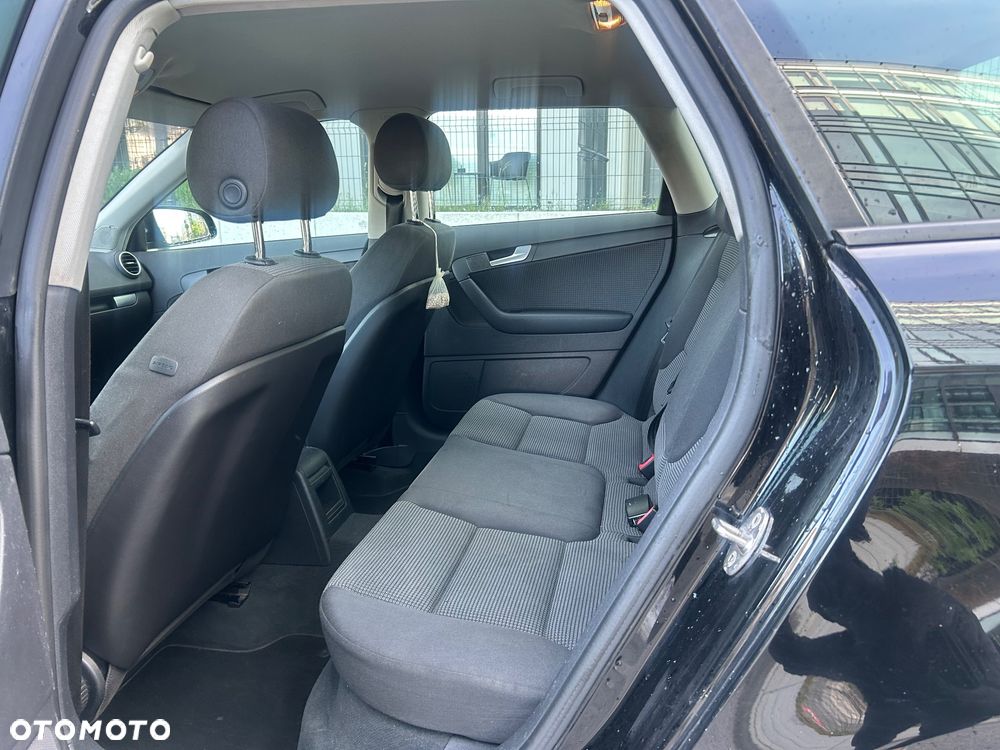 Audi A3 Sportback 1.6 Ambition - 9