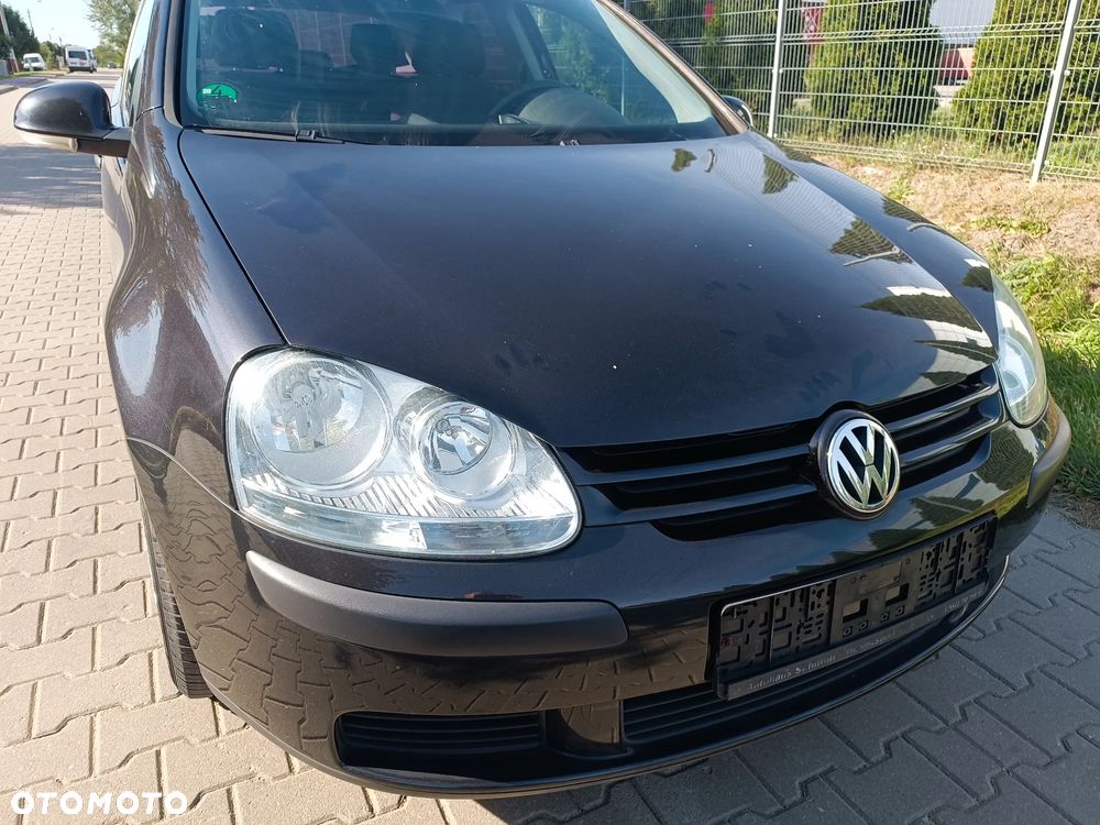 Volkswagen Golf - 21