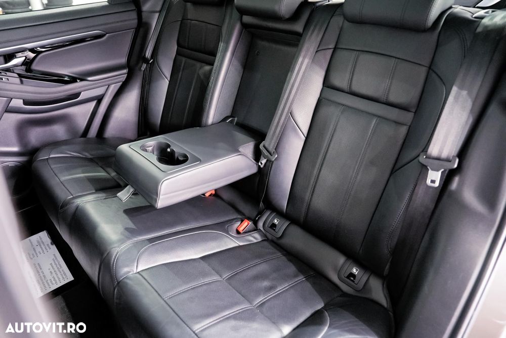 Land Rover Range Rover Evoque - 25